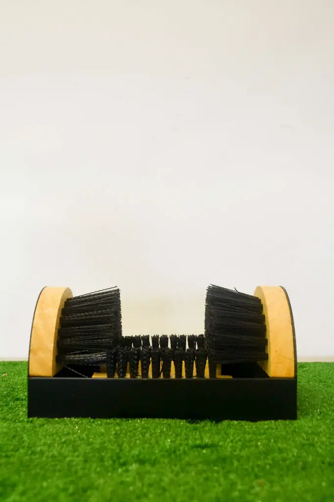 G-AP003- Net - Brosse à chaussure (3).webp